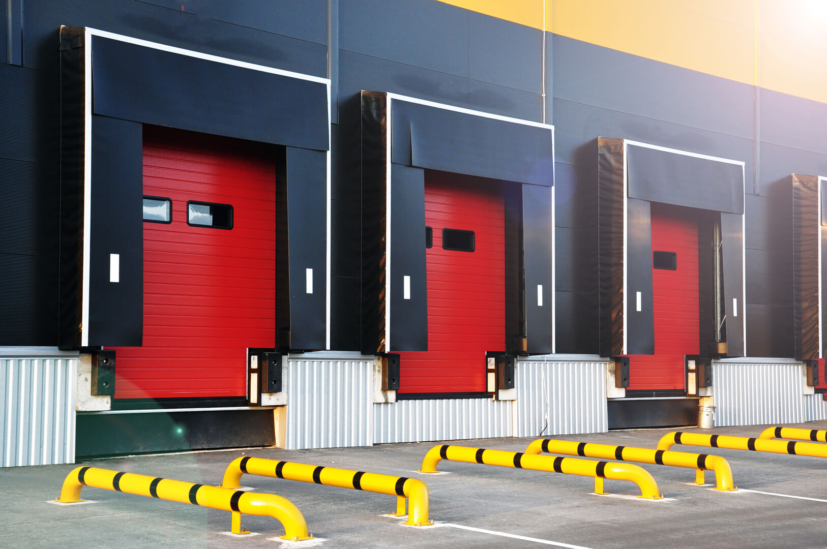 Dock Levellers | Sprint Door Systems - Industrial door and loading bay ...