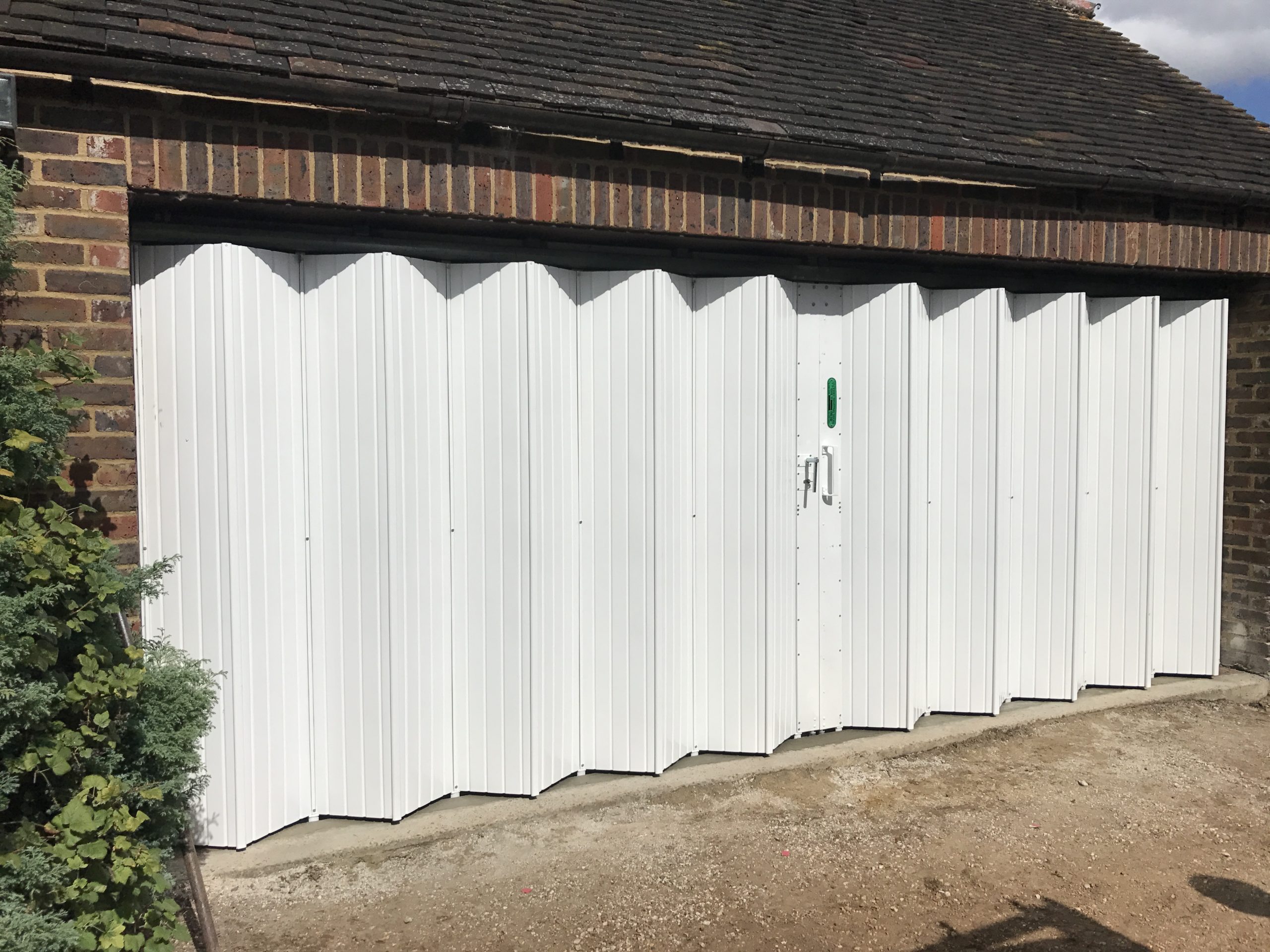 Concertina – Slide & Fold Doors